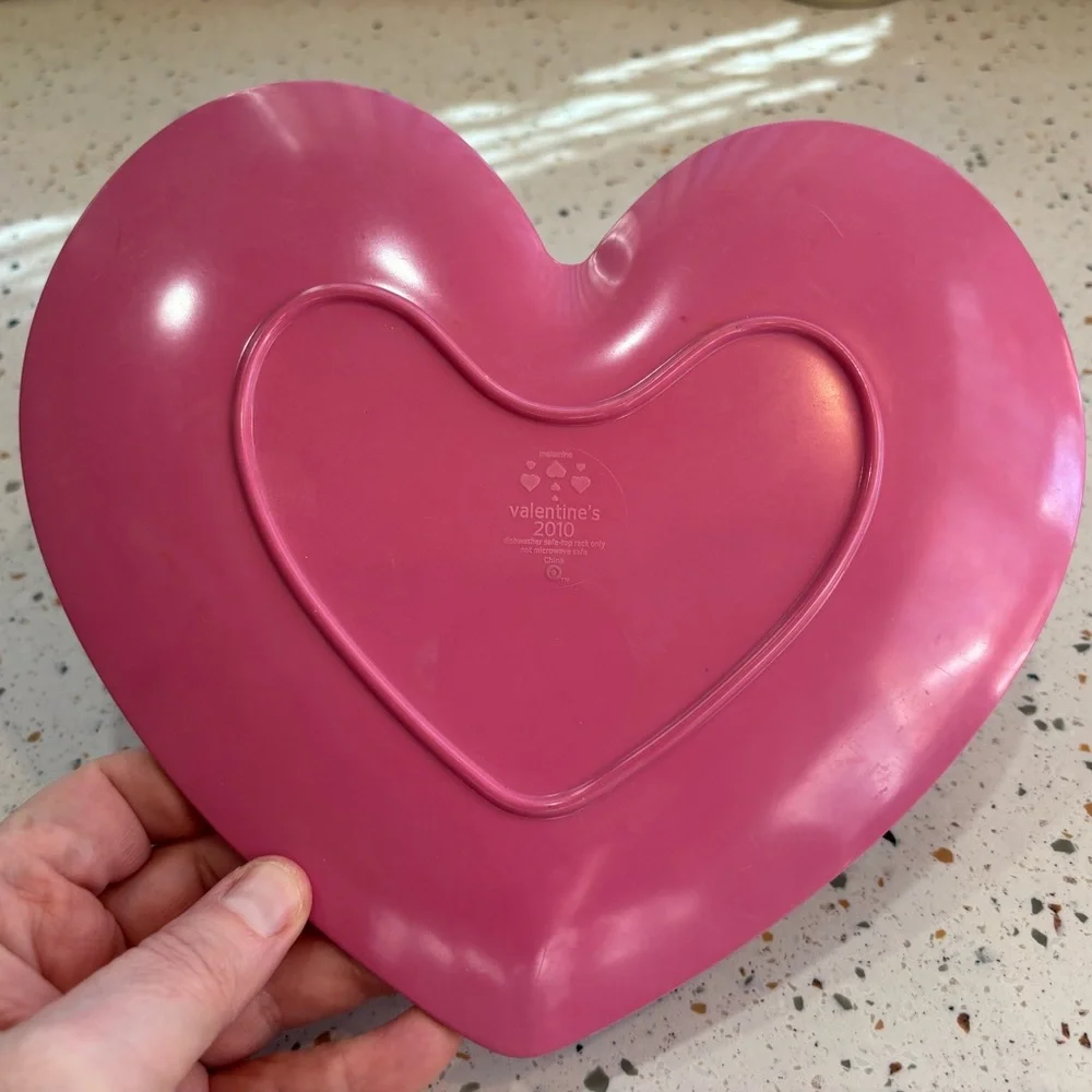Vintage 2010 Target Pink‎ Glitter Heart-Shaped Melamine Plate